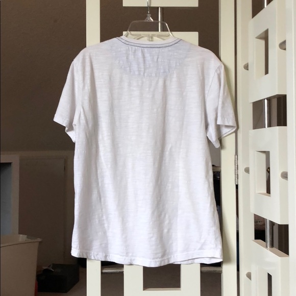 White t-shirt - Picture 4 of 4
